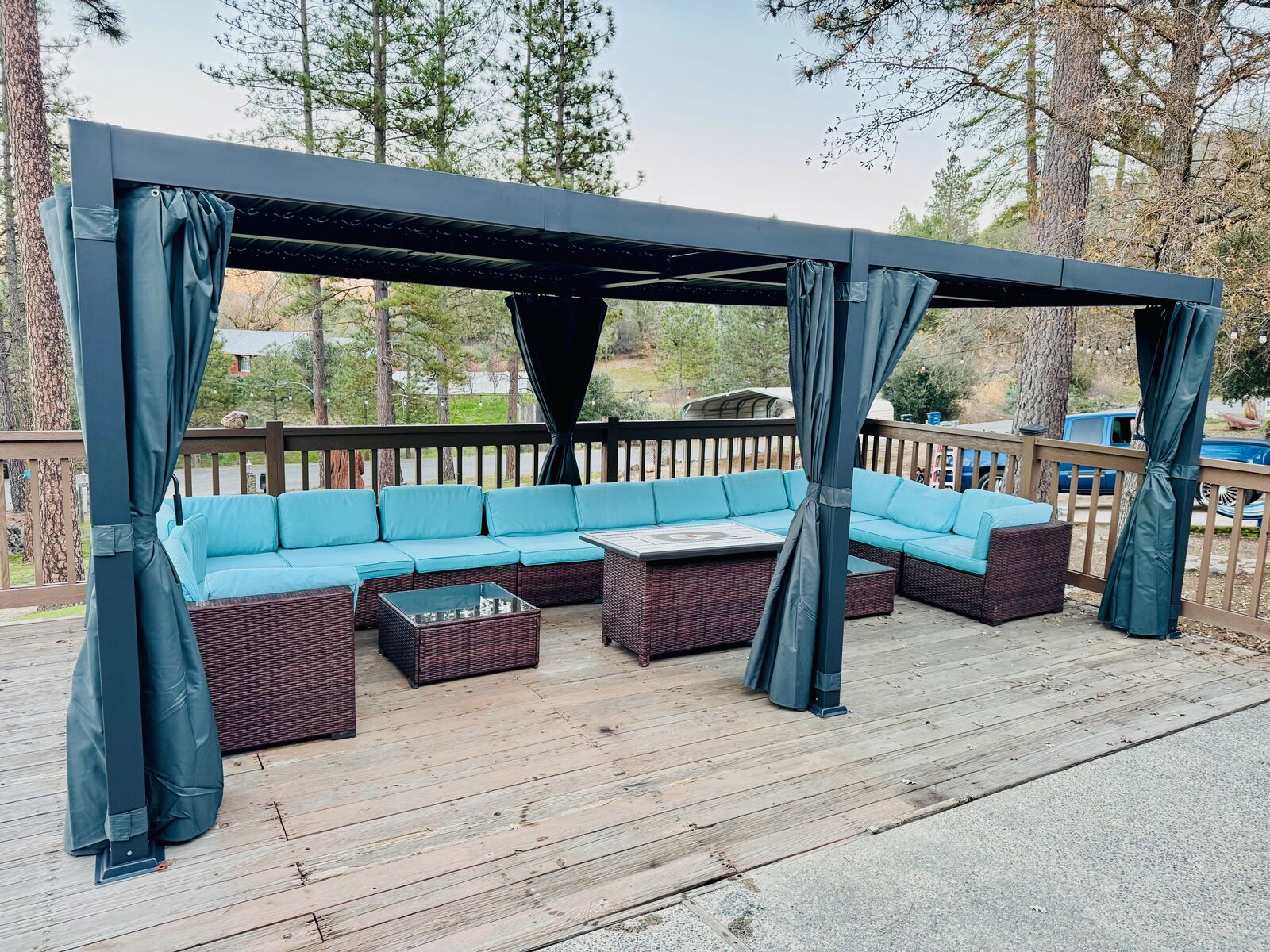 7 Summits outdoor living